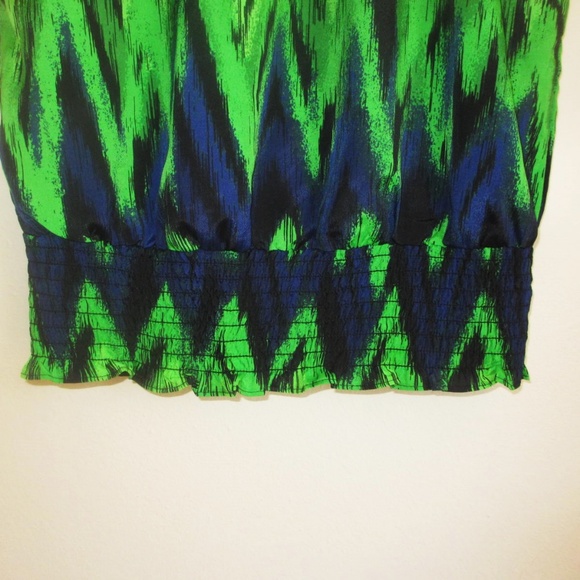 MICHAEL Michael Kors Smoked Shirred Hem Top Size 2 - Picture 4 of 7